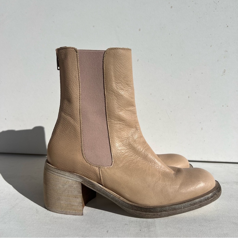 Free People blush beige pull on Chelsea boot